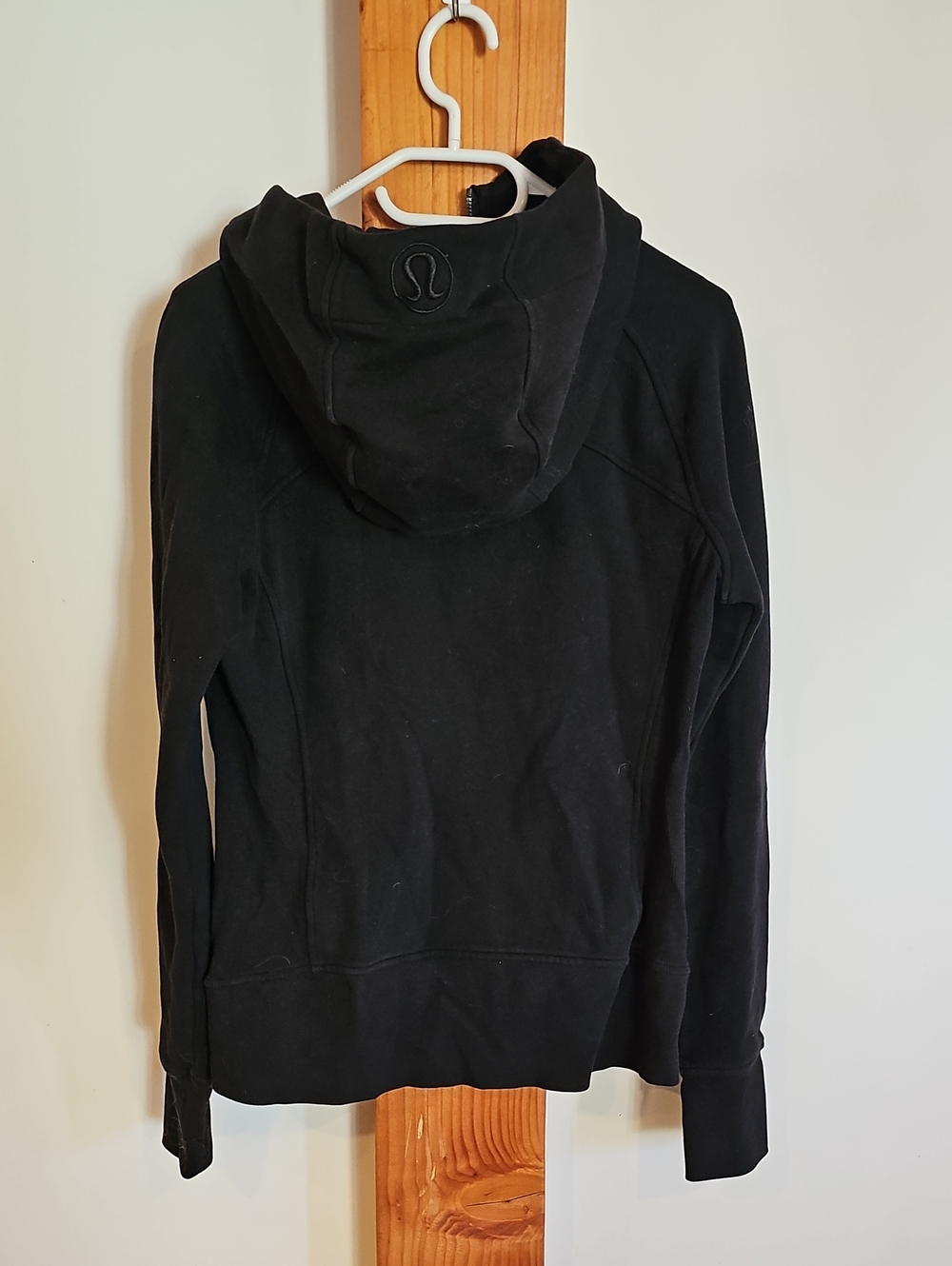 lululemon athletica Black Full-Zip Hoodie Jacket - Picture 5 of 5